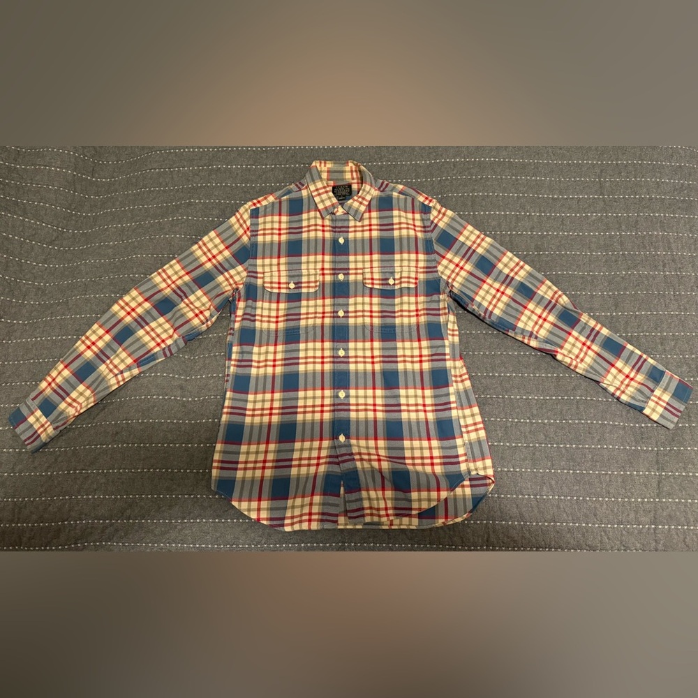 J. Crew - Men’s Classic Plaid Flannel (Small)
New without tags
